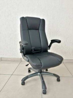 Кресло Barneo K-24 для руководителя (черная экокожа) в Нягани - nyagan.mebel-74.com | фото