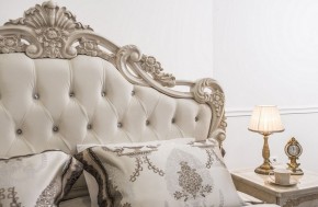 Кровать с мягким изголовьем Патрисия (1600) крем в Нягани - nyagan.mebel-74.com | фото