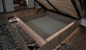 Спальня Джулия Кровать 160 МИ с подъемным механизмом Дуб крафт серый в Нягани - nyagan.mebel-74.com | фото