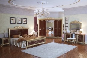 Спальный гарнитур Версаль (модульная) в Нягани - nyagan.mebel-74.com | фото