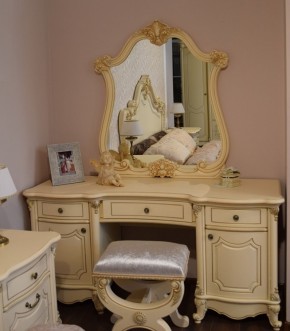 Туалетный стол Мона Лиза БЕЗ Зеркала (крем) в Нягани - nyagan.mebel-74.com | фото